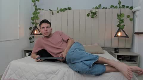 ENZO online show from November 2025 02:42:01 PM