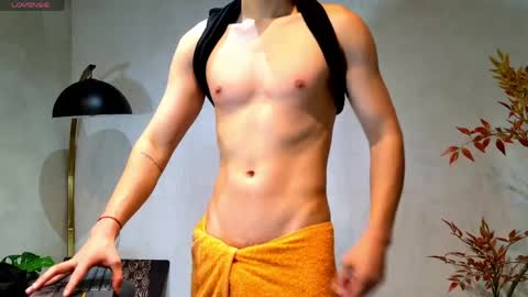 enzo_steel online show from February 2026 11:39:01 PM