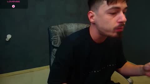 EnzoRace online show from November 2025 05:46:01 AM