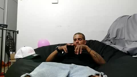 epicd512 online show from May 2026 04:49:02 PM