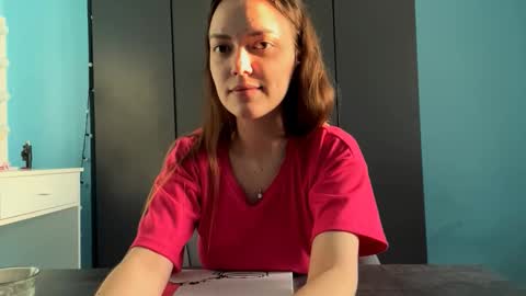 Lily online show from February 2026 08:09:01 AM