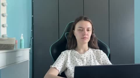 Lily online show from February 2026 01:02:02 AM