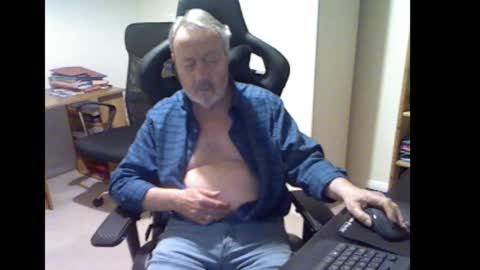 Snapshot of erasmus_d chatting on November 2025 05:47:02 PM erasmus_d online show from November 2025 05:47:02 PM