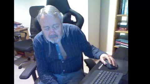 Snapshot of erasmus_d chatting on November 2025 05:34:01 PM erasmus_d online show from November 2025 05:34:01 PM