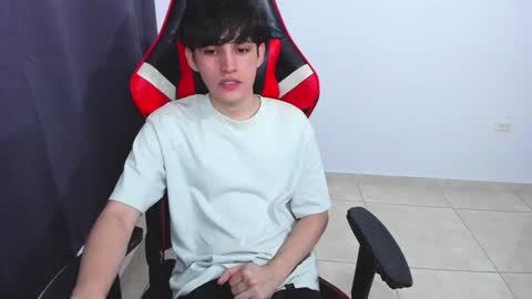 eren_tatakae online show from January 2025 11:58:01 PM