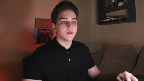 Snapshot of eric_ether chatting on November 2025 09:50:02 PM Eric online show from November 2025 09:50:02 PM