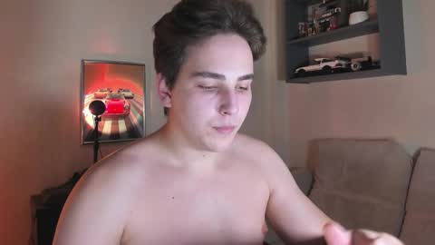 Snapshot of eric_ether chatting on November 2025 08:22:02 PM Eric online show from November 2025 08:22:02 PM