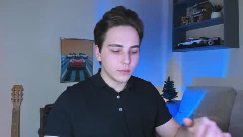 Snapshot of eric_ether chatting on December 2025 07:07:02 PM Eric online show from December 2025 07:07:02 PM