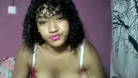 Snapshot of erica0586 chatting on October 2025 10:52:02 AM erica0586 online show from October 2025 10:52:02 AM