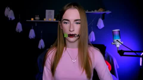 Snapshot of erica_breeze chatting on October 2025 08:53:02 PM your dear Erica online show from October 2025 08:53:02 PM