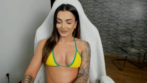 Riaaa online show from November 2025 12:49:01 PM