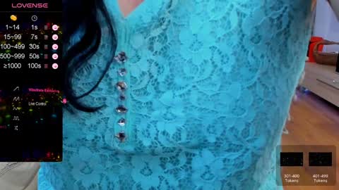 Snapshot of ericabunny chatting on December 2024 05:07:01 AM Erika online show from December 2024 05:07:01 AM