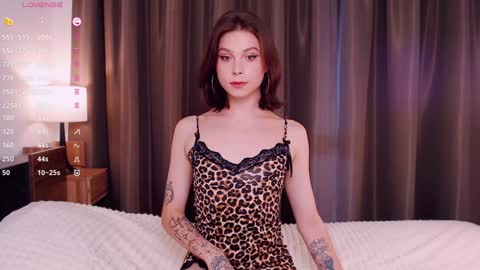 Erica online show from December 2024 08:41:01 AM