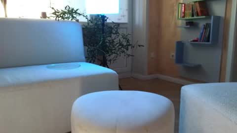 Snapshot of ericamiracle15 chatting on February 2025 03:39:02 AM Call me Erica online show from February 2025 03:39:02 AM