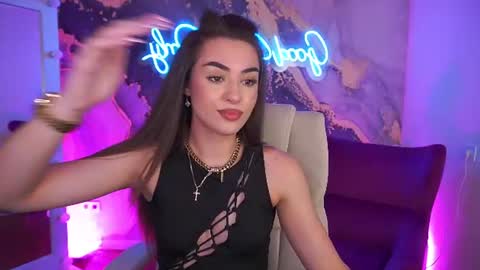 Erica online show from June 2026 01:00:02 PM