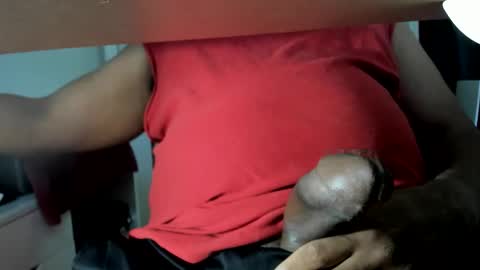 Snapshot of ericbishop1 chatting on October 2025 02:49:01 PM EricBishop1 online show from October 2025 02:49:01 PM