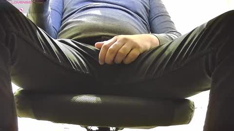 Snapshot of ericric49 chatting on November 2025 07:41:02 AM ericric49 online show from November 2025 07:41:02 AM