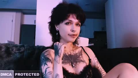 Snapshot of erii_xoxo chatting on November 2025 03:06:01 AM Rainbow on your spoon online show from November 2025 03:06:01 AM