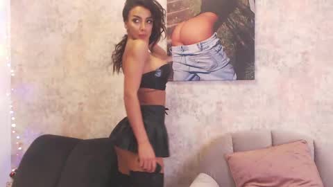 Snapshot of erikabeee1 chatting on February 2025 09:17:02 AM Erikabeee online show from February 2025 09:17:02 AM