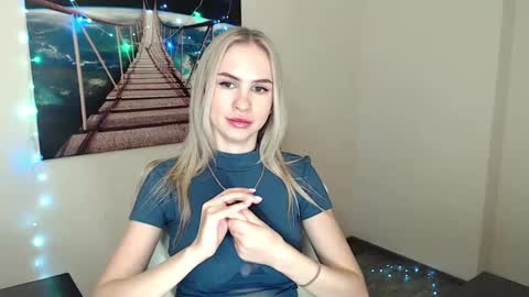 Snapshot of erikagavin chatting on January 2025 01:05:01 PM Erika online show from January 2025 01:05:01 PM