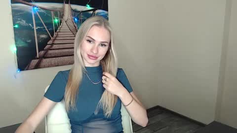 Snapshot of erikagavin chatting on February 2025 12:44:02 PM Erika online show from February 2025 12:44:02 PM