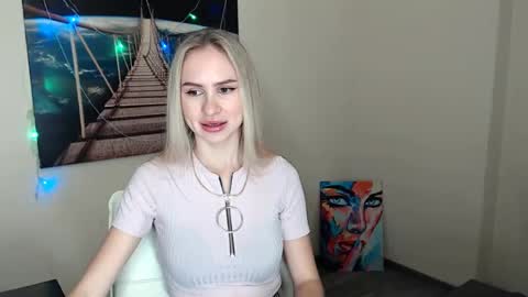 Snapshot of erikagavin chatting on March 2025 12:48:01 PM Erika online show from March 2025 12:48:01 PM