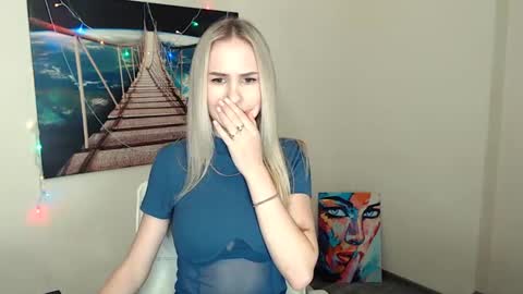 Snapshot of erikagavin chatting on March 2025 04:00:02 PM Erika online show from March 2025 04:00:02 PM