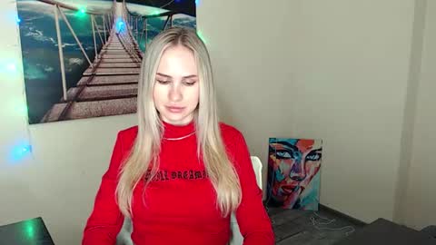 Snapshot of erikagavin chatting on September 2025 12:05:01 PM Erika online show from September 2025 12:05:01 PM