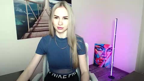 Snapshot of erikagavin chatting on May 2026 11:51:02 AM Erika online show from May 2026 11:51:02 AM