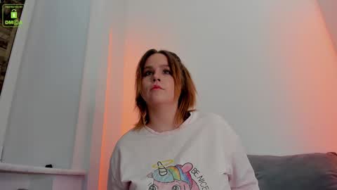 Erika online show from December 2024 04:09:02 AM