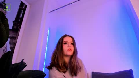 Snapshot of erikalustx chatting on July 2026 04:15:01 AM Erika online show from July 2026 04:15:01 AM