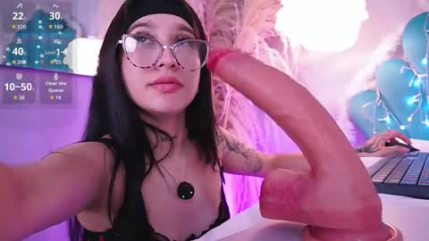 Snapshot of eriklein chatting on December 2025 09:41:02 PM Eri online show from December 2025 09:41:02 PM