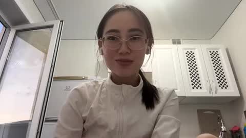 Luna online show from June 2026 10:51:01 PM