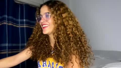 Snapshot of erixed chatting on November 2025 02:10:01 AM Gabs online show from November 2025 02:10:01 AM