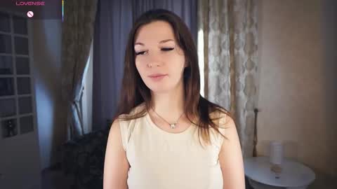 Erline and Monica online show from November 2025 07:14:01 AM