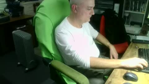 ernello online show from November 2025 11:07:02 PM