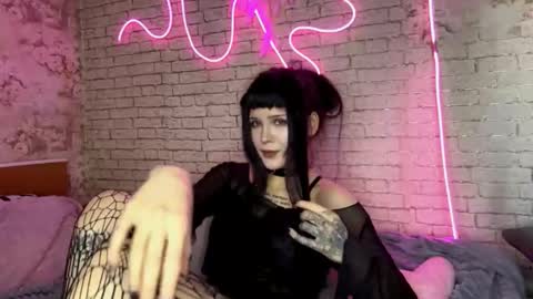 Nina online show from February 2026 08:13:01 AM