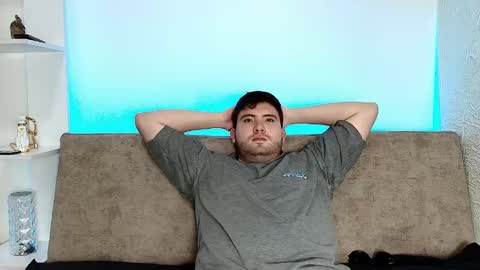 JUAN DAVID online show from March 2026 06:15:02 PM