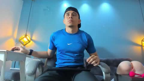 Eross online show from February 2026 03:21:01 PM