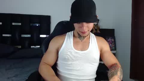 Snapshot of erosscott chatting on July 2026 03:35:02 AM Eros online show from July 2026 03:35:02 AM