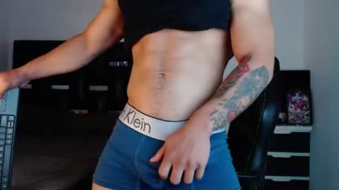 Snapshot of erosscott chatting on July 2026 05:06:01 PM Eros online show from July 2026 05:06:01 PM