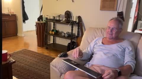 eros online show from September 2025 05:44:01 AM