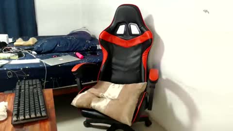 Tom Delaney online show from December 2024 05:42:01 AM