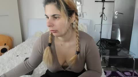 Snapshot of eroticsensualkitty4u chatting on January 2025 08:03:01 AM eroticsensualkitty4u online show from January 2025 08:03:01 AM