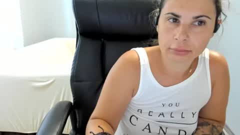eroticsensualkitty4u online show from August 2026 06:59:02 AM