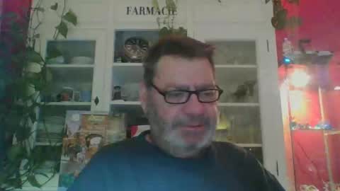 Snapshot of erwin1966 chatting on January 2025 03:00:02 AM Erwins room welcome sound on online show from January 2025 03:00:02 AM