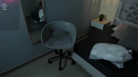 Escarlet online show from February 2026 11:42:02 AM