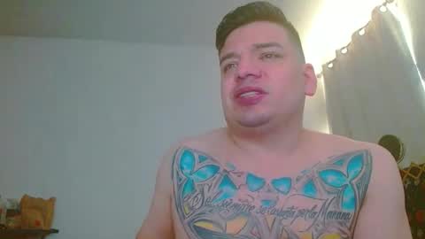 escodamus12 online show from January 2025 10:47:02 PM