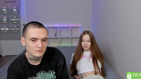 Snapshot of eshcka chatting on December 2024 04:09:01 PM Megan and Brad online show from December 2024 04:09:01 PM