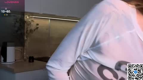 EshleGreen online show from March 2026 03:06:01 PM